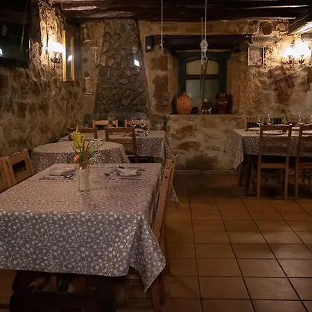 Hostal-resturante La Moruga Hortiguela